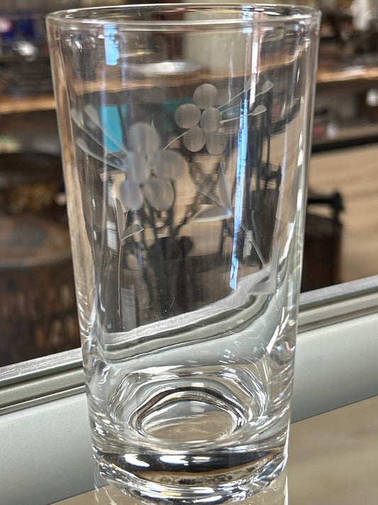 Vintage etched tumbler set of 5