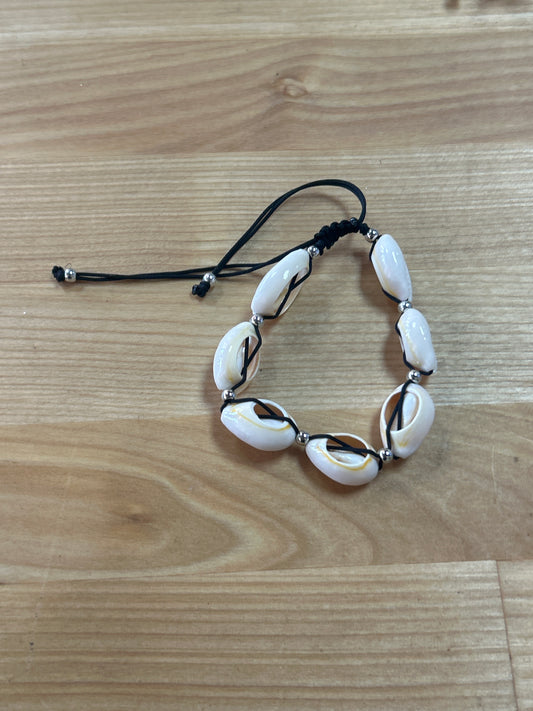 Shell bracelet