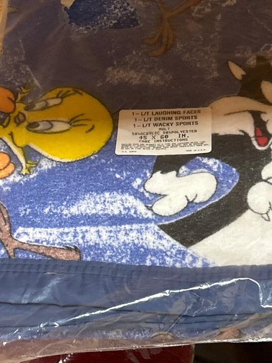 45x60 Tweety Blanket