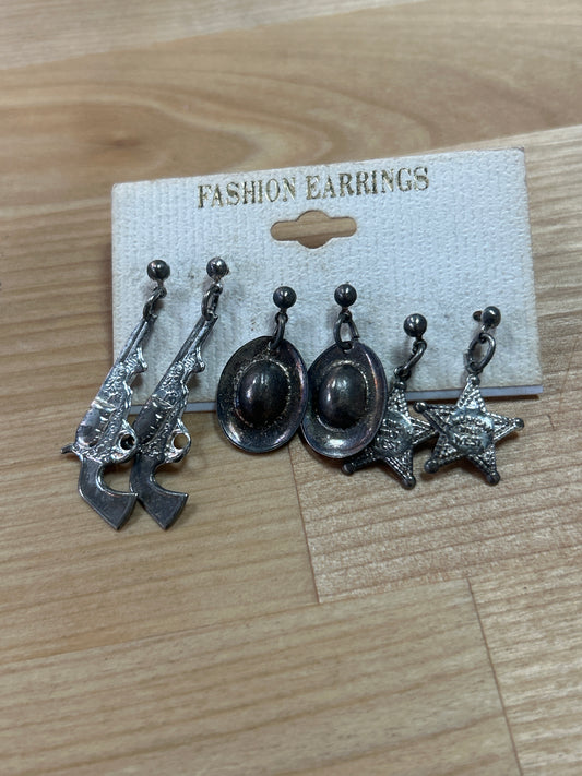 Western themed (3)  Earrings