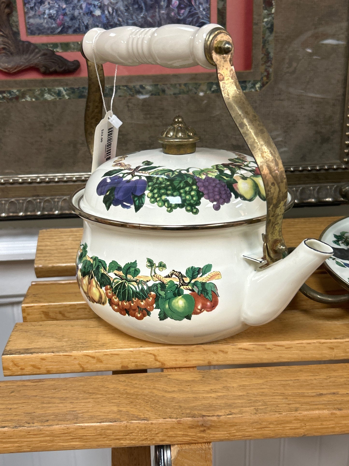 Kensington Tea Pot