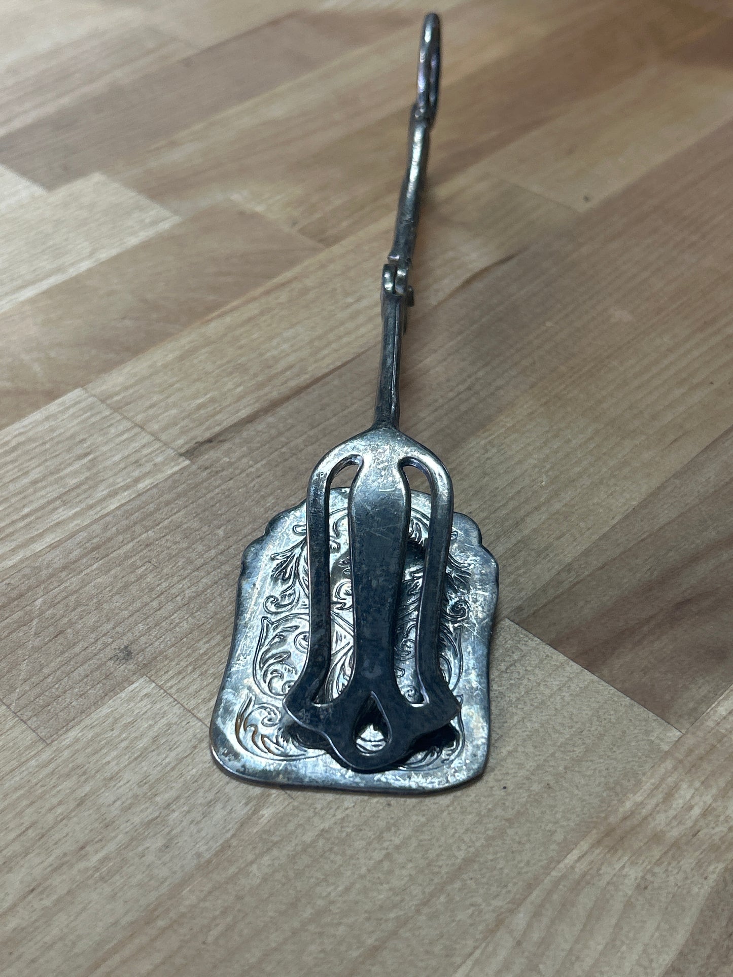 Vtg Silverplate Zinc Alloy Tongs Salad Pastry Sandwich Cake Bread Roll Server