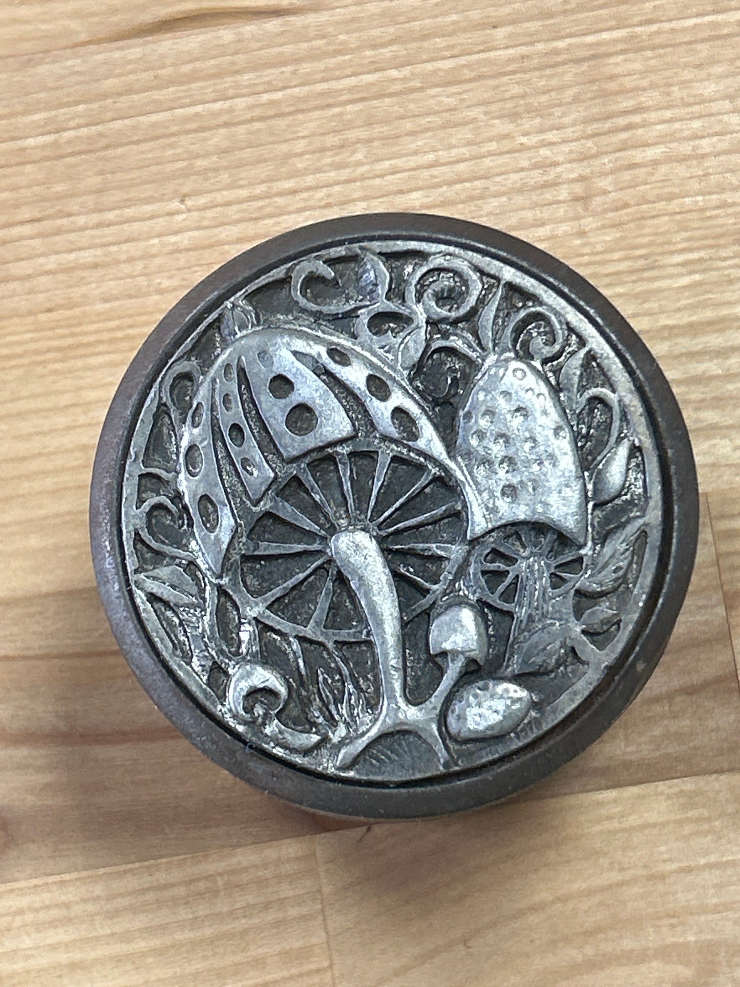 MUSHROOM Metal Container with Lid. Vintage Metzke Pewter & Tin Container.