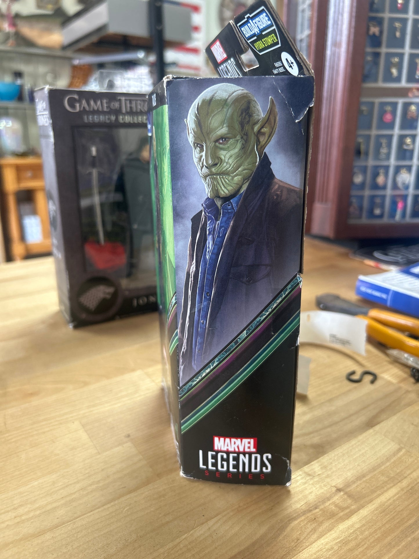 Hasbro Marvel Legends Series - Talos Action Figure