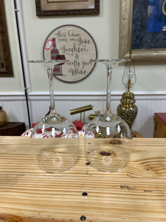 2 large wine glasses