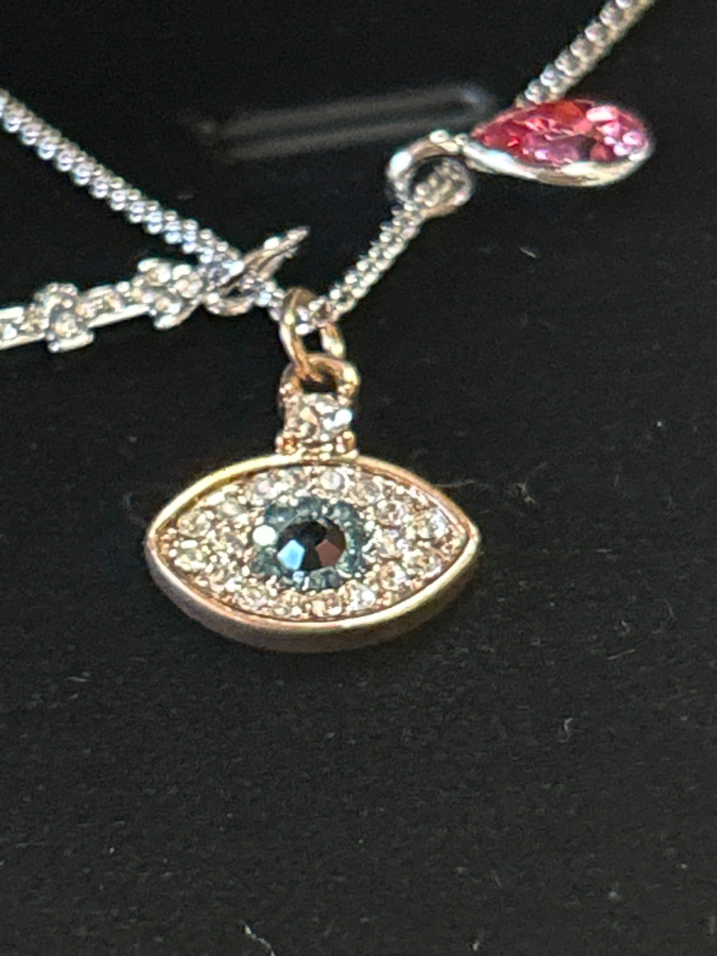 Necklace Eye of Evil (pink)