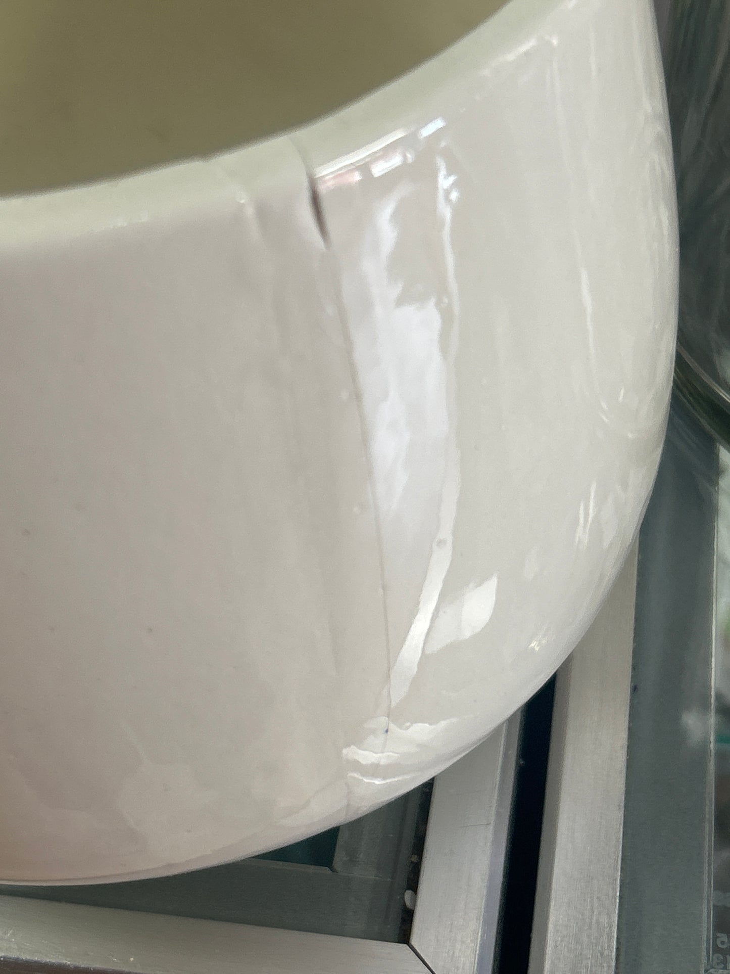 Ungemach Pottery (cracked seam)