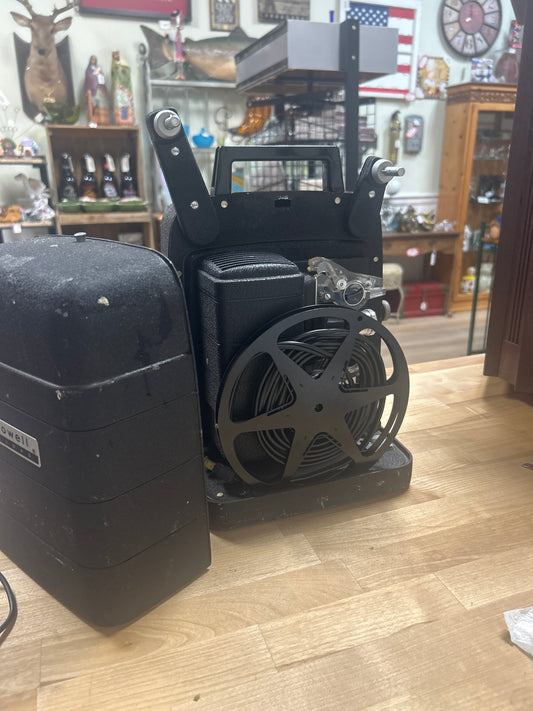 vintage Bell & Howell Autoload Model 256 8mm movie projector