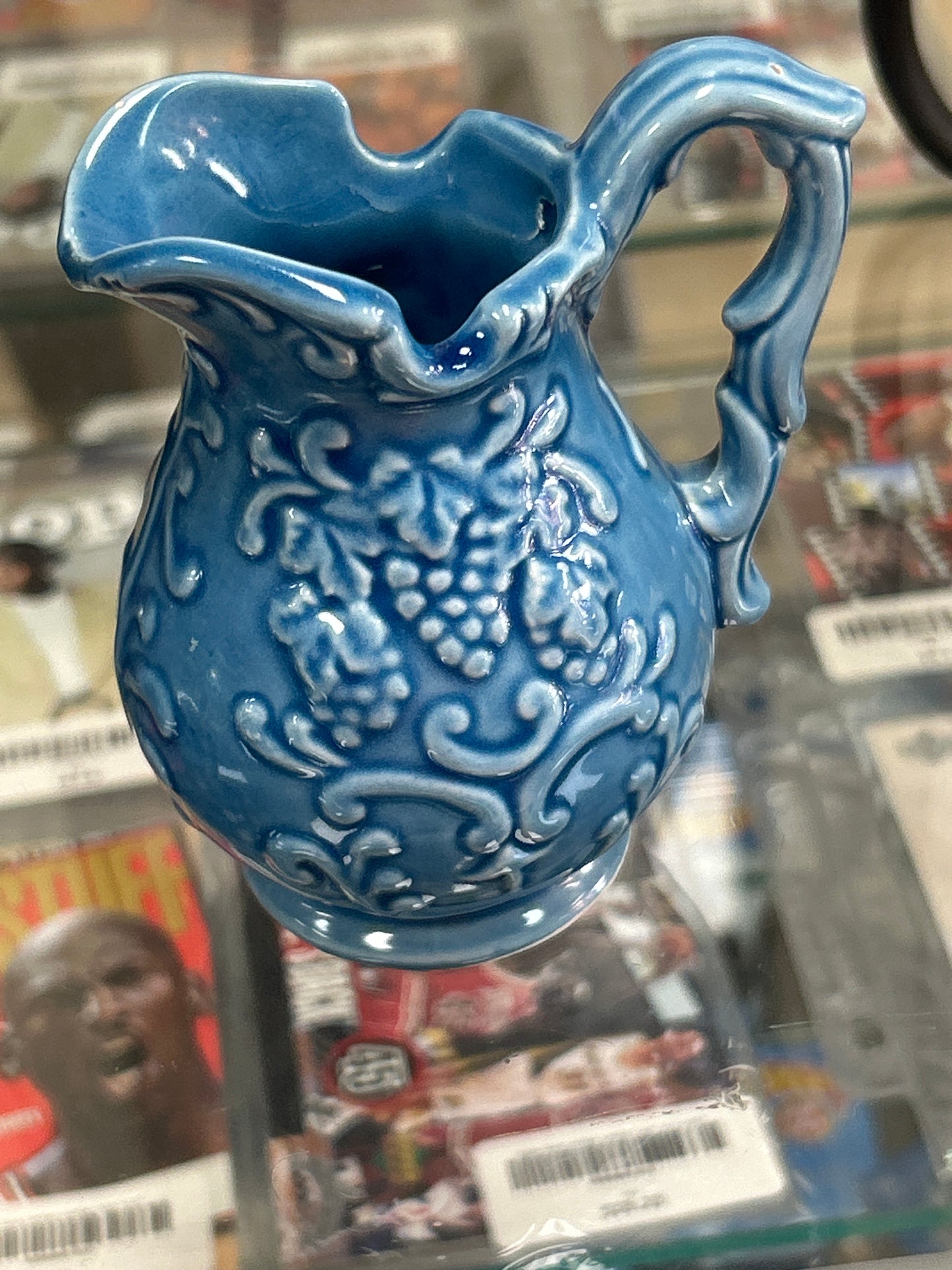 VINTAGE NORLEANS MINI PITCHER VASE BLUE EMBOSSED GRAPES MADE IN JAPAN 4"