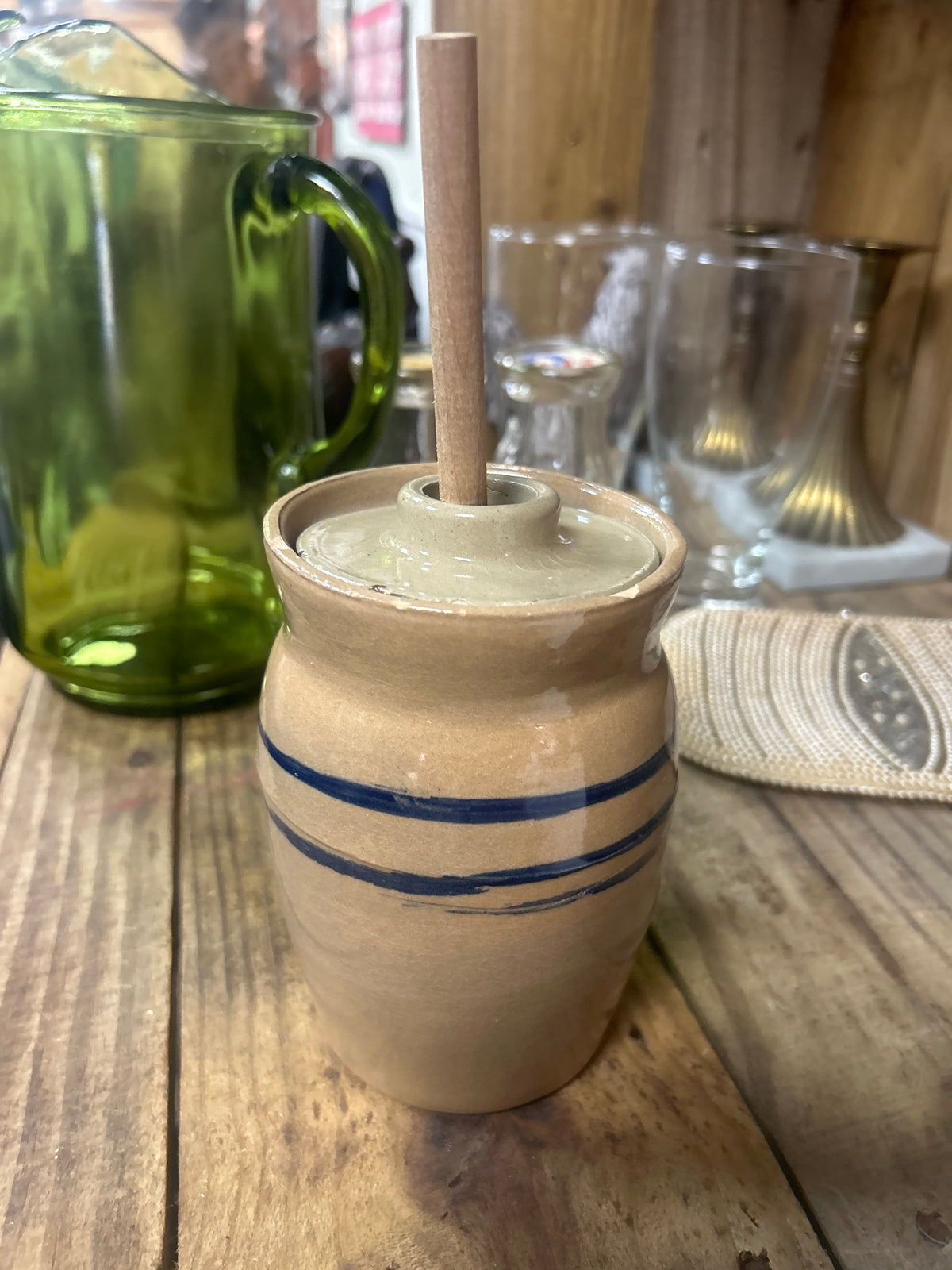 Vintage-style stoneware butter churn