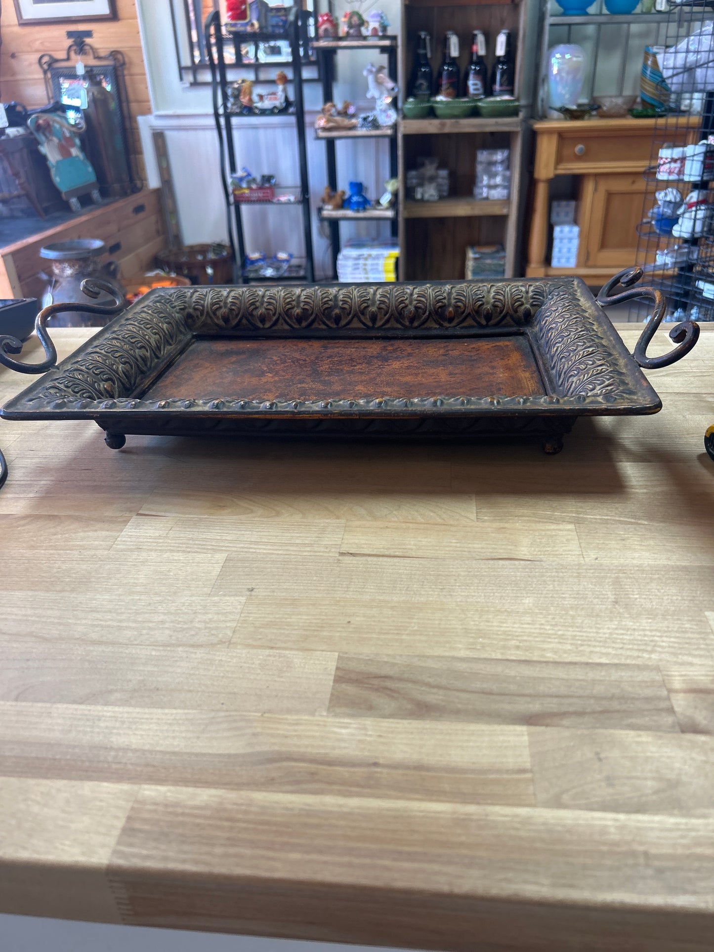 Vtg Rectangle Metal Distressed Acanthus Leaf Trinket Tray Coffee Table Decor 20”