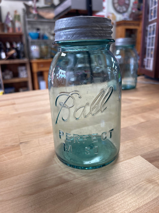 Ball Perfect Mason Jar Aqua Blue w/ Lid #7