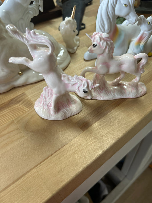 Vintage Pair of Pink Enesco unicorns figurines