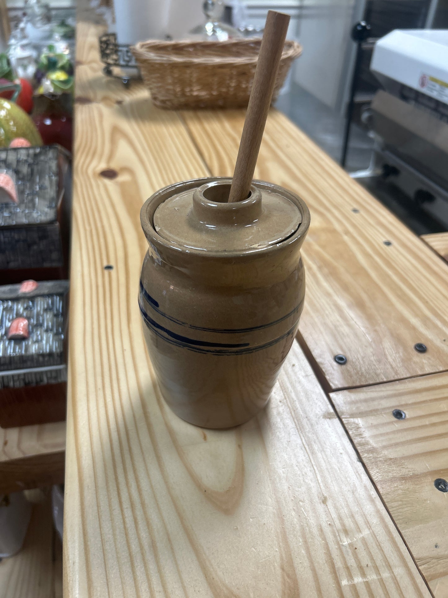 Miniature Butter Churn (decor only cracks and faux stick)