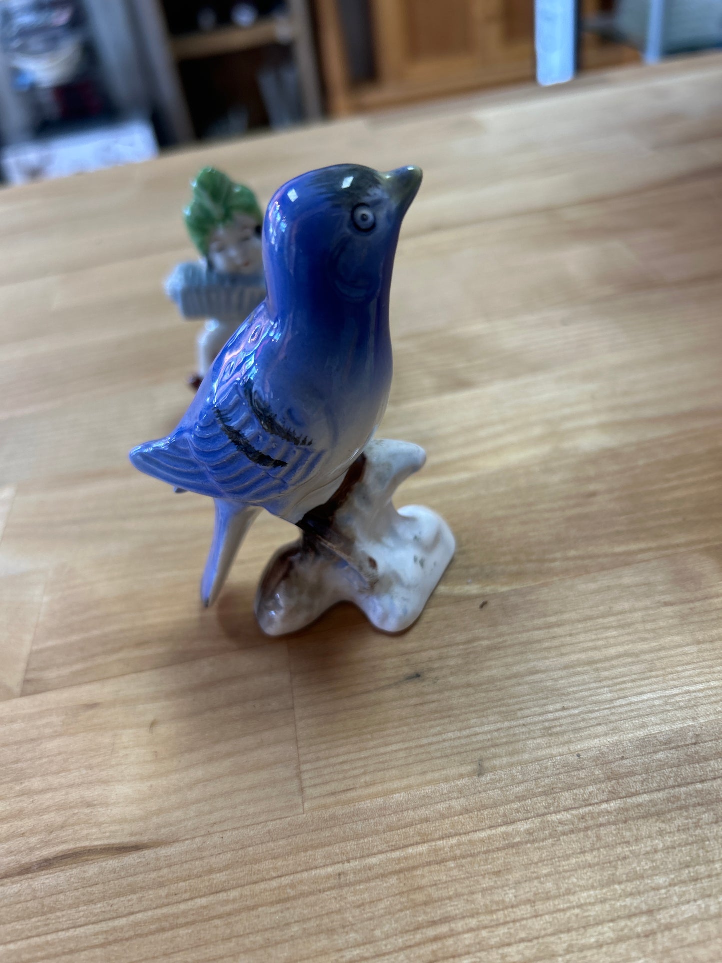 Bird Figurine (Japan) 3.75 inches