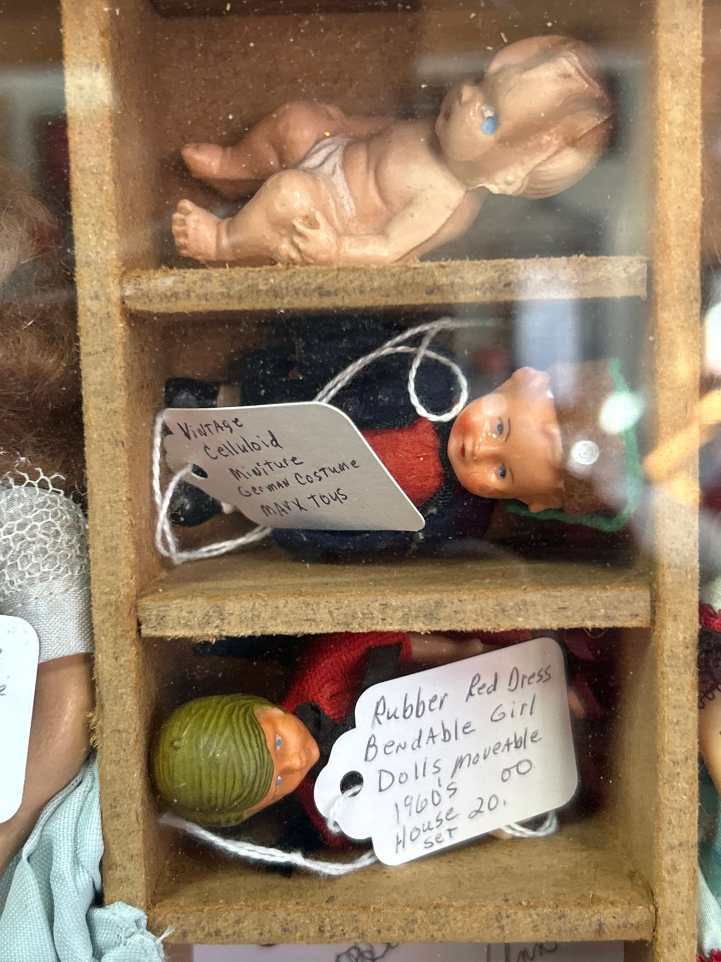 Vintage/Antique Miniature Doll collection in case