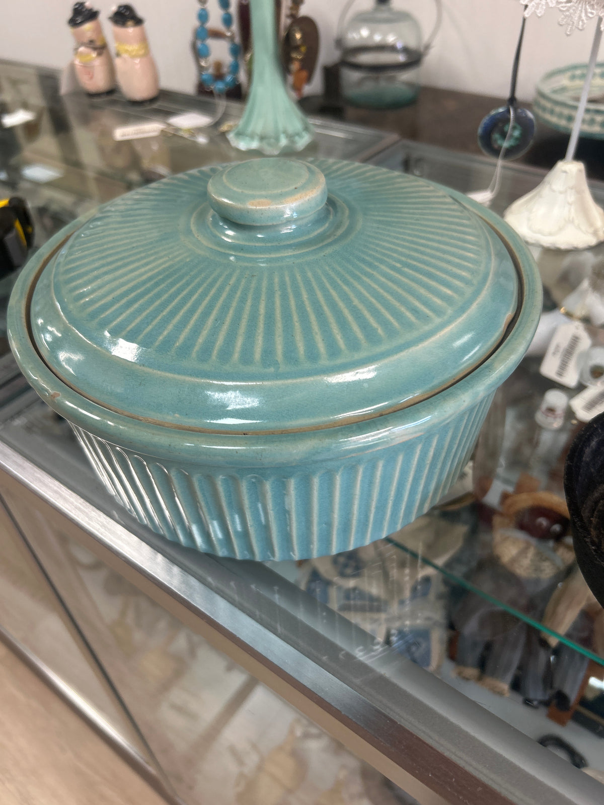 USA Vintage Glazed Ceramic Ribbed Casserole Serving Dish with Lid in Teal Green