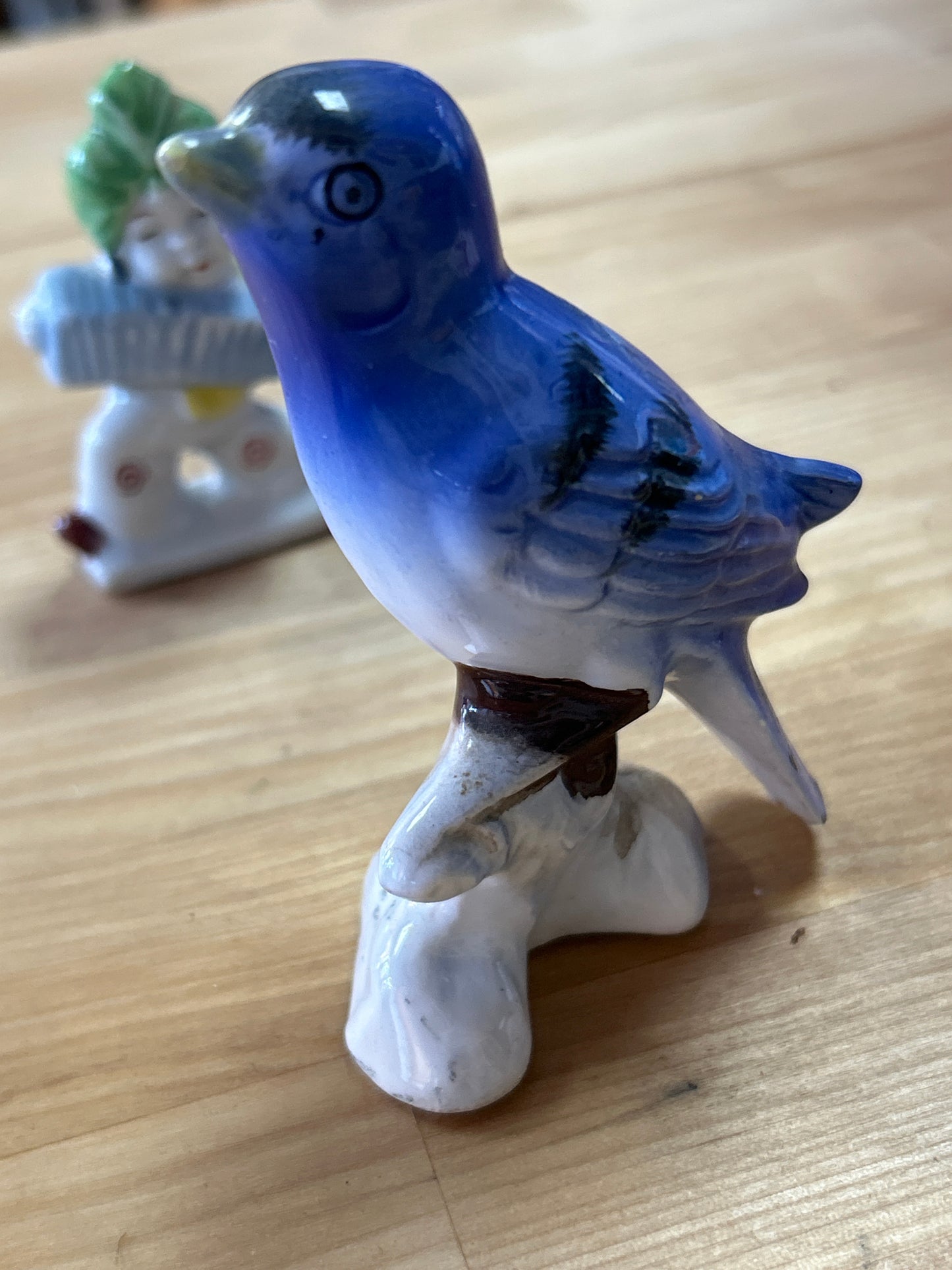 Bird Figurine (Japan) 3.75 inches