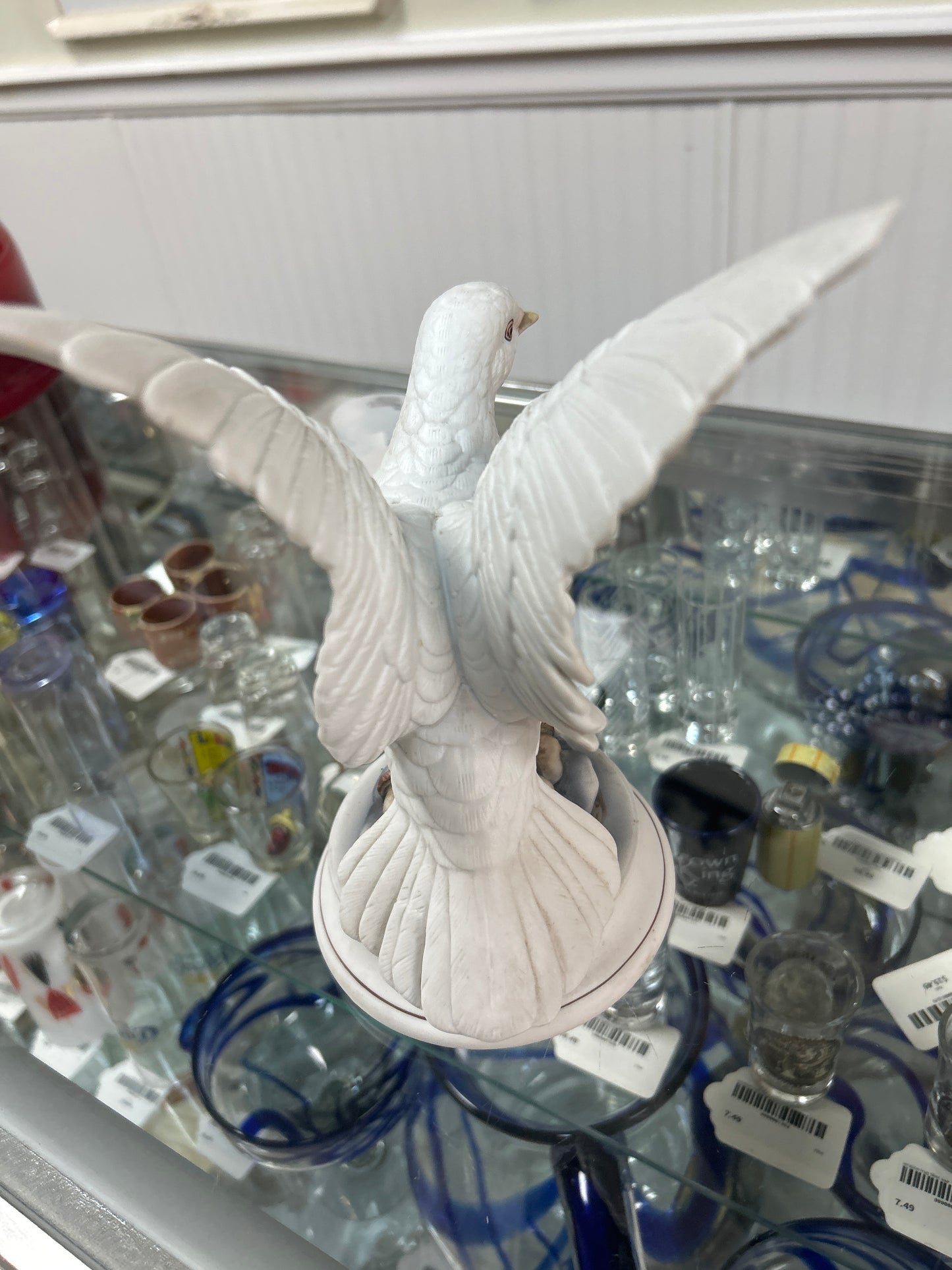 Vintage 1970’s Andrea White Dove by Sadek (chip feather, hard to notice)