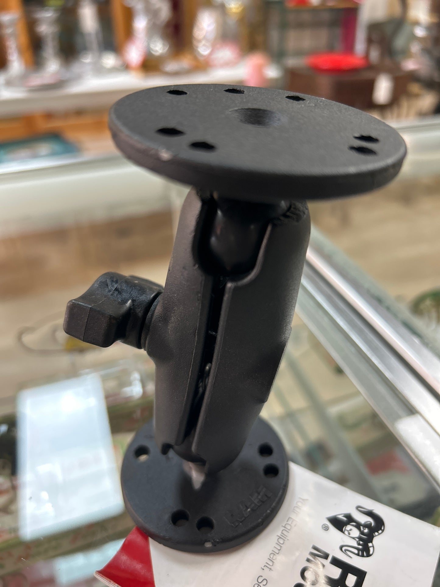 RAM-B-101U Mount 1" Ball Double Socket Arm • 2.5" Round Bases AMPS Hole Pattern