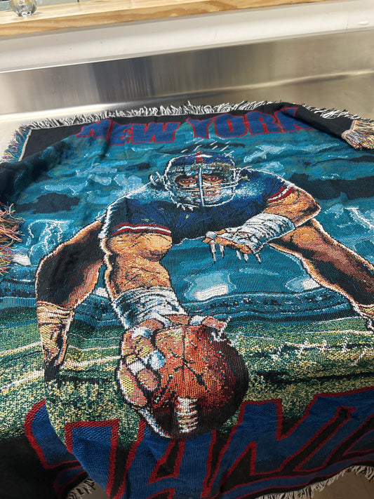 Giants NFL Rug/blanket nice quality