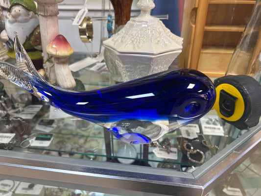 11 Inch Gradient Blue Glass Whale