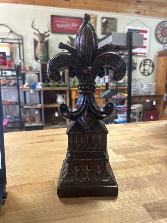 Fleur De Lis Standing Finial Statue Square Base Shelf Mantel Decor Brushed Brown 14”