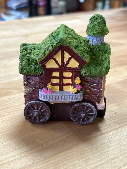 Fairy Garden Mushroom Forest Figurine (stagecoach)