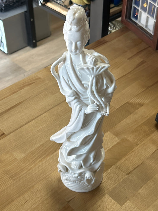 Vintage Toyo Blanc De Chine Porcelain Geisha Figurine 15"