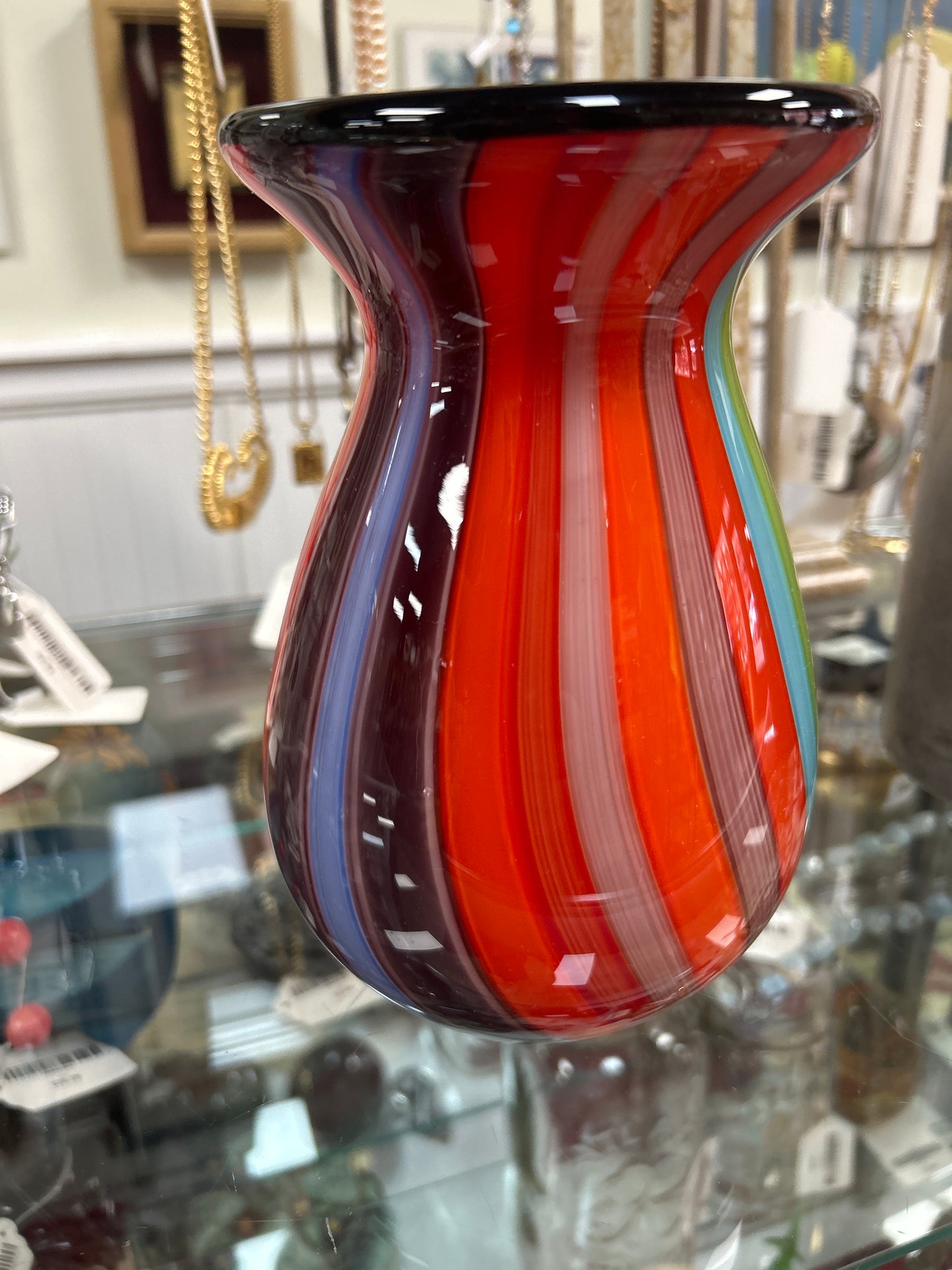 Handmade Murano glass vase featuring a colorful "canna" (vertical striped) design 8” and 3 1/2 lbs (beautiful)