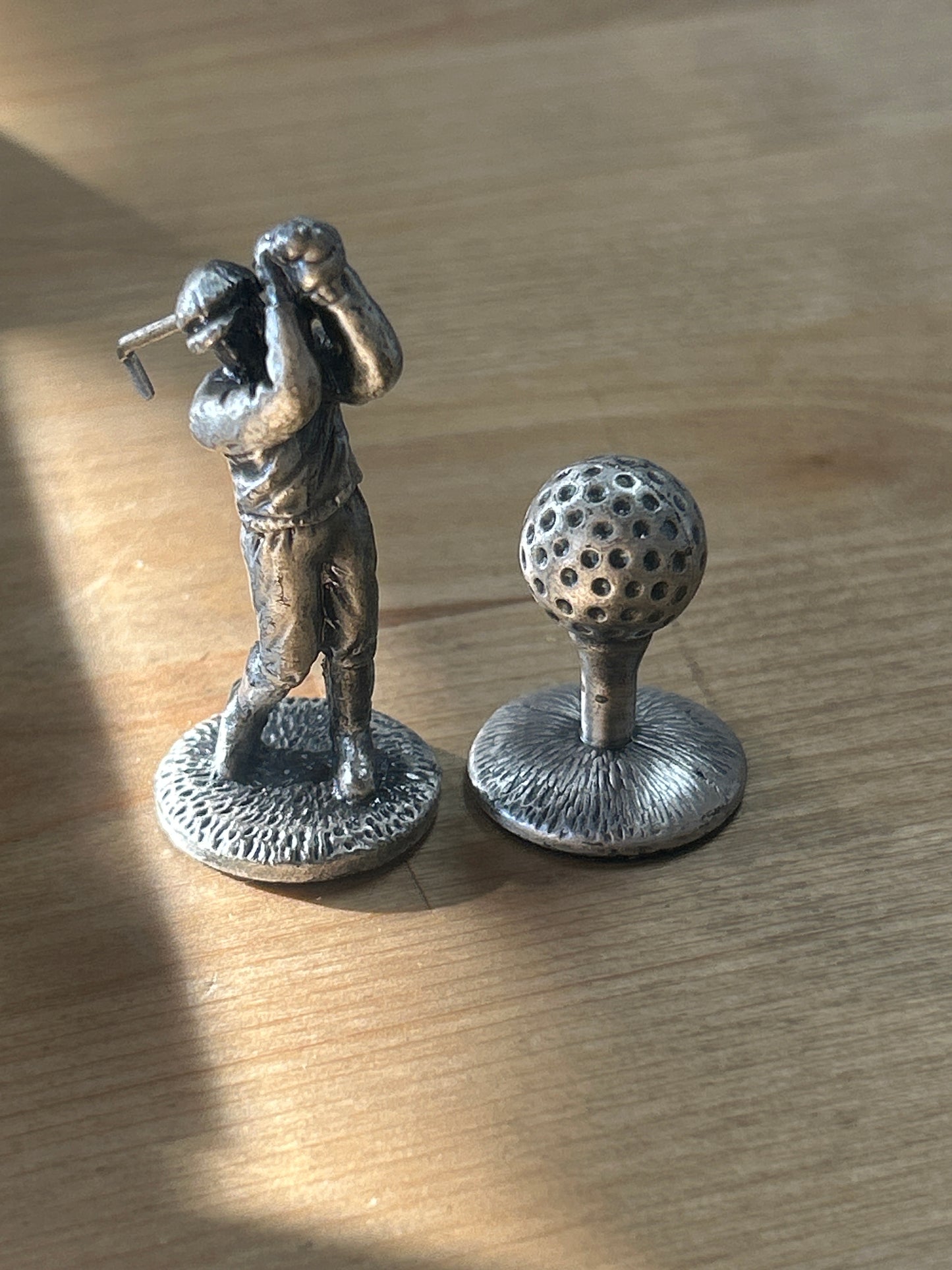 Pewter Golfer w/Ball Set 2” Golfer