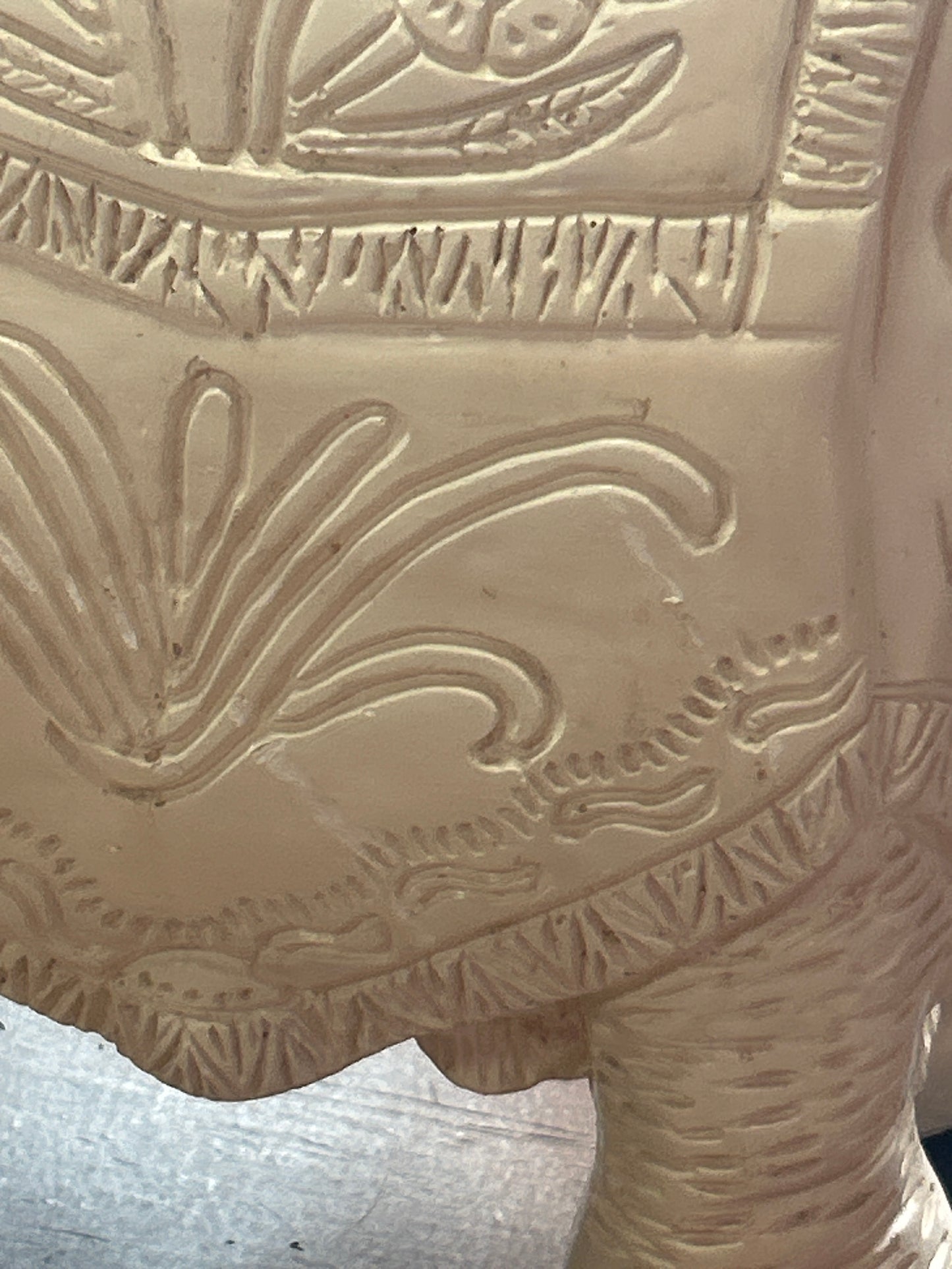 Elephant Planter (plaster) Mexico