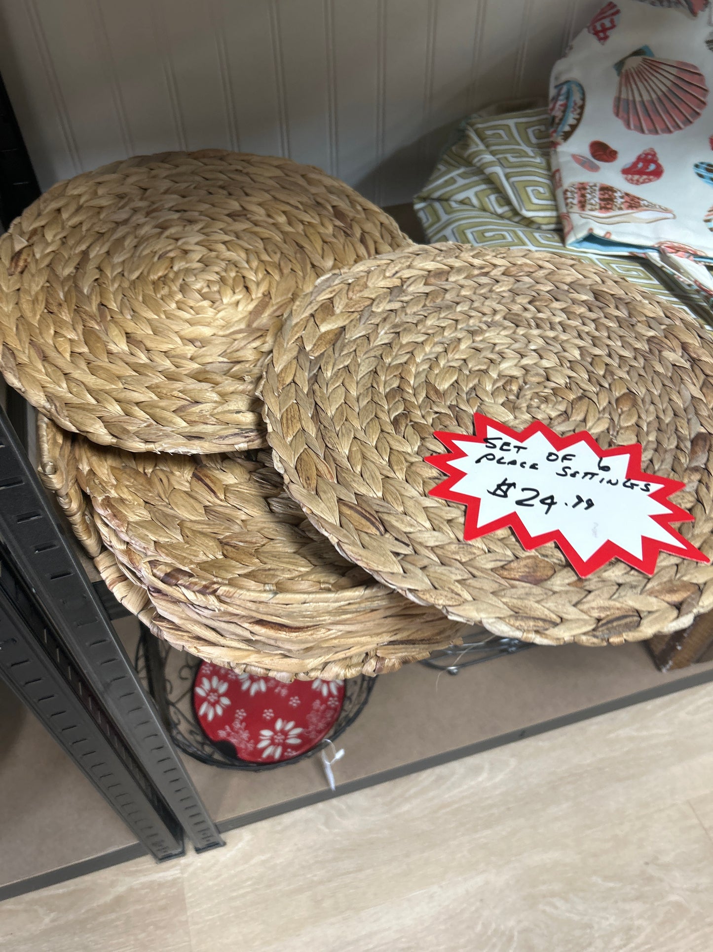 Wicker place settings