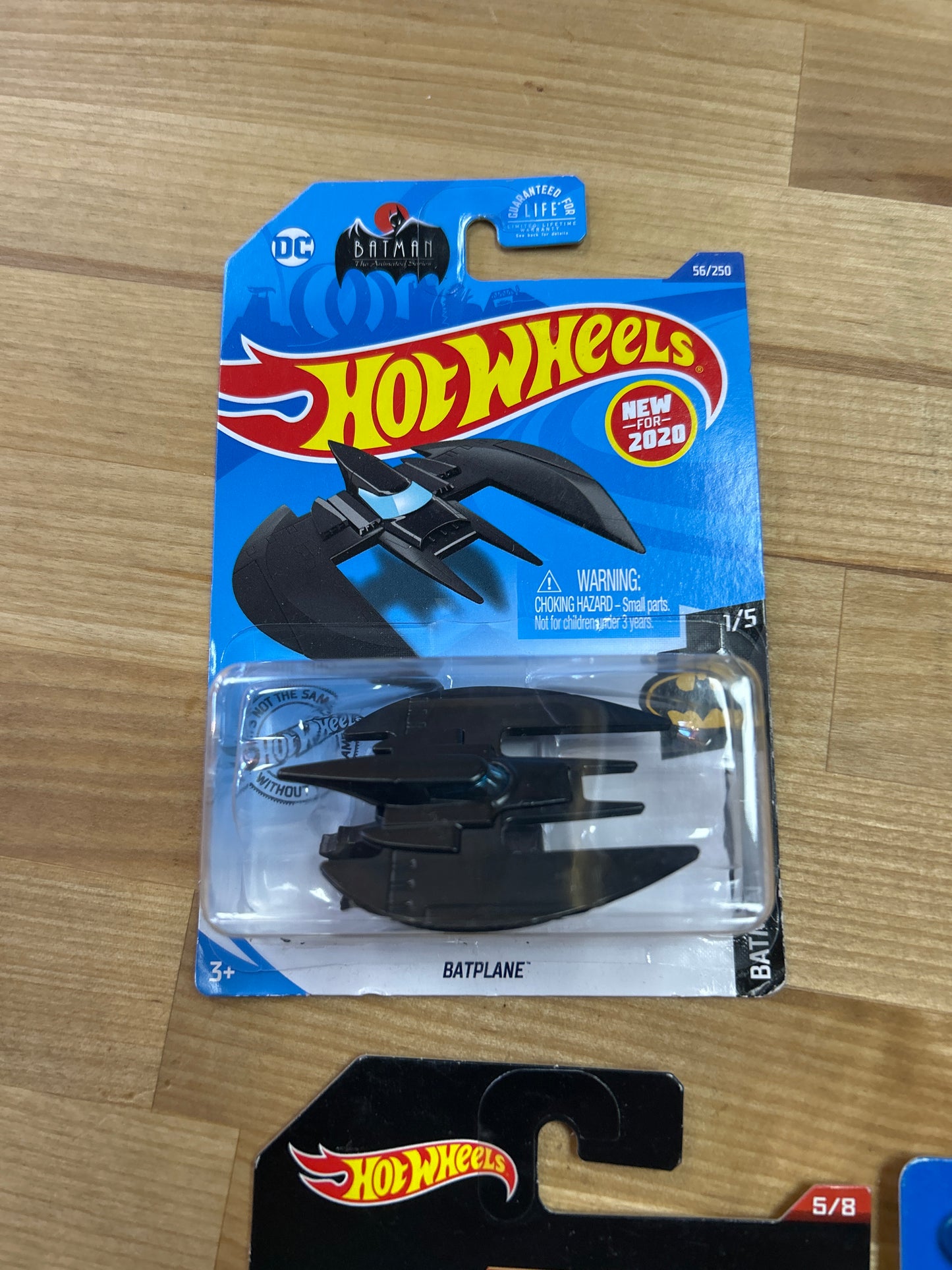 Hot Wheels Batman 1/5 Batplane 56/250