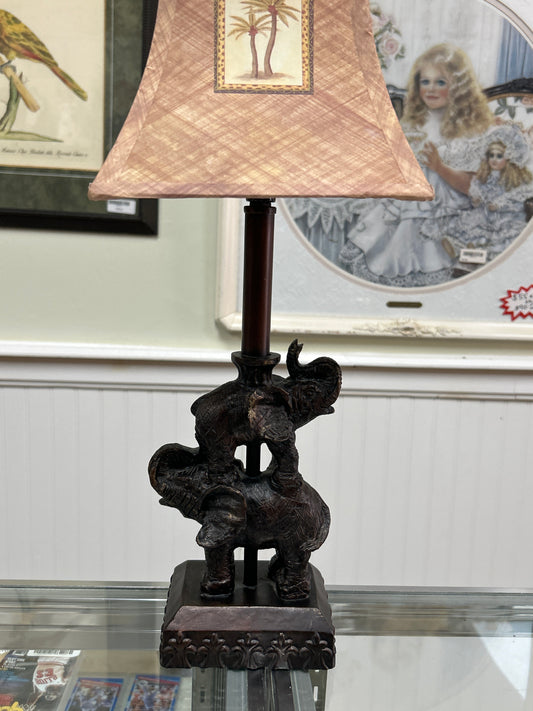 Elephants Stacked Lamp