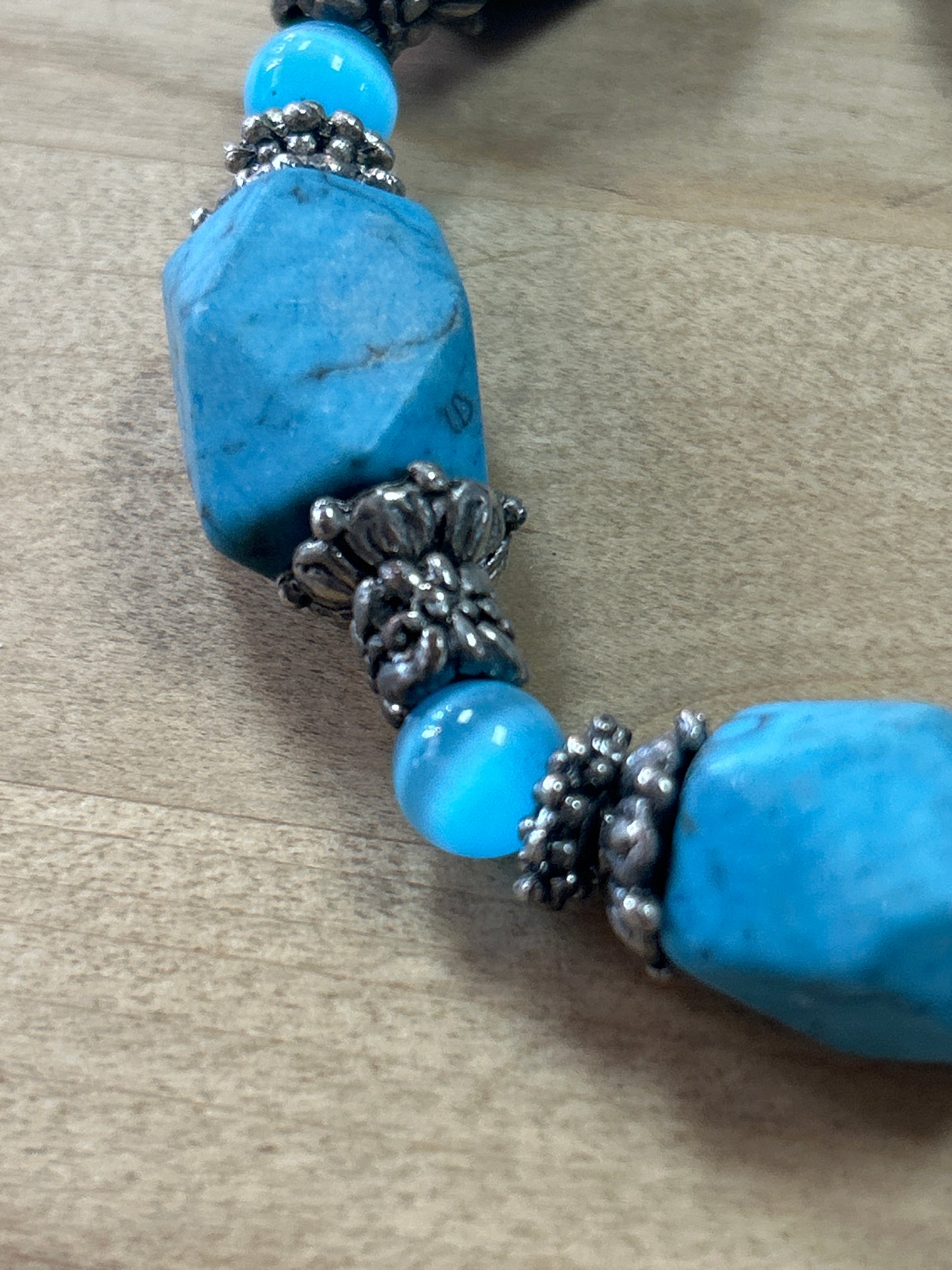 Beaded bracelet (preowned)