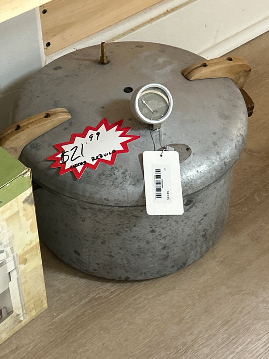National Pressure Cooker (needs rebuild)