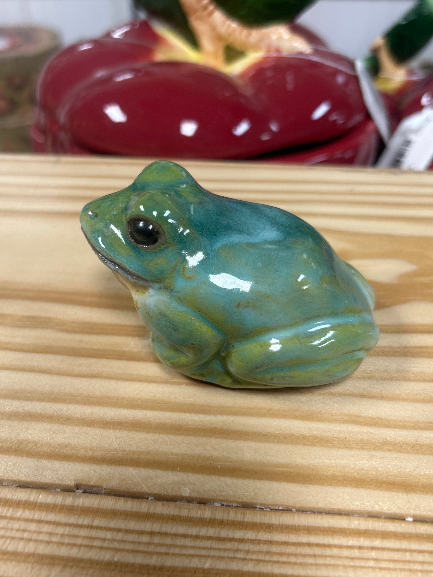 Vintage Frog Figurine 1982
