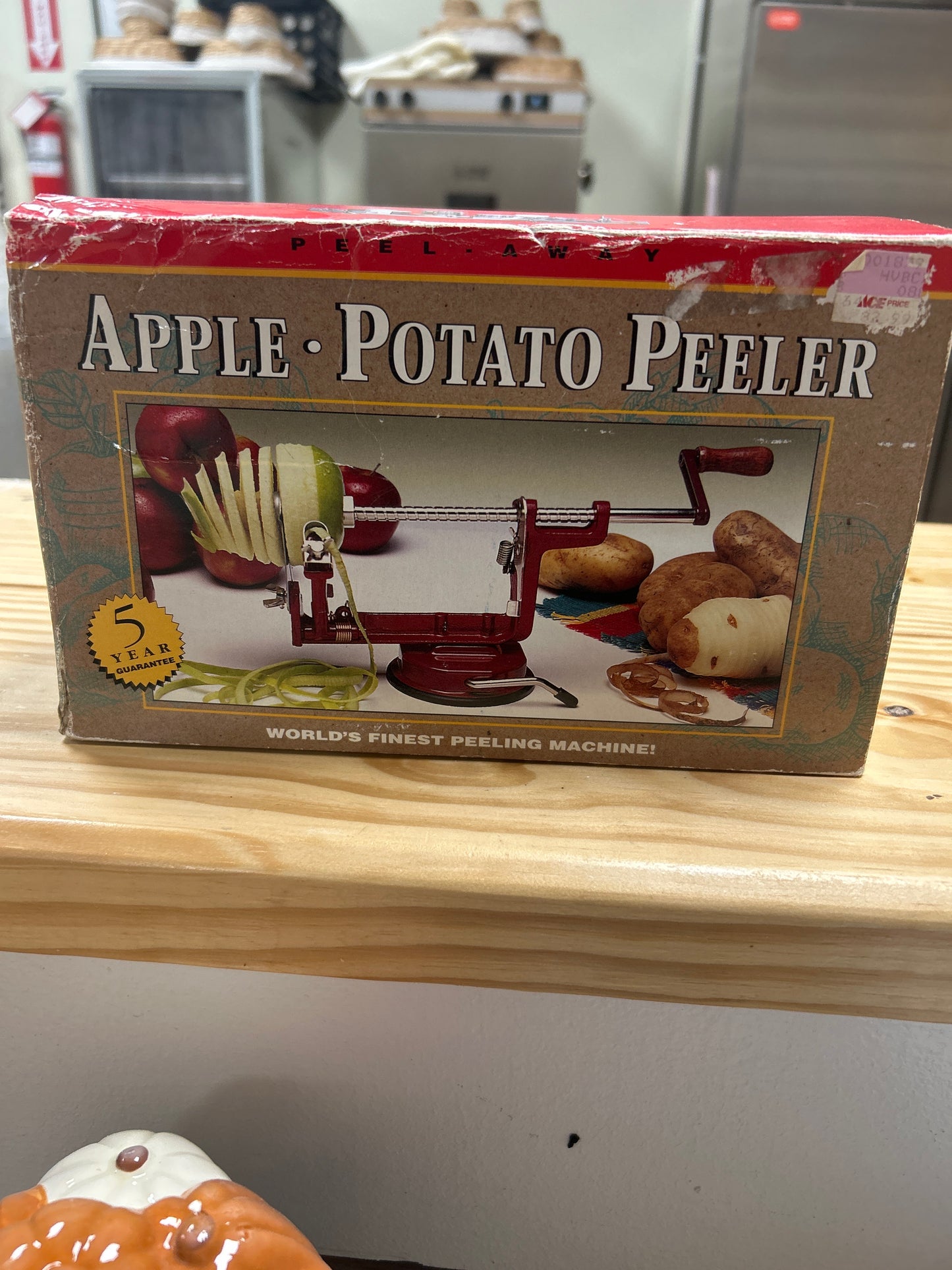 Apple Potato Peeler Kitchen Appliance Peels Slices Cores- Back to Basics never assembled