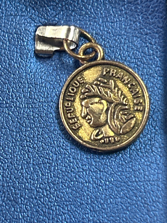 Charm (roman)