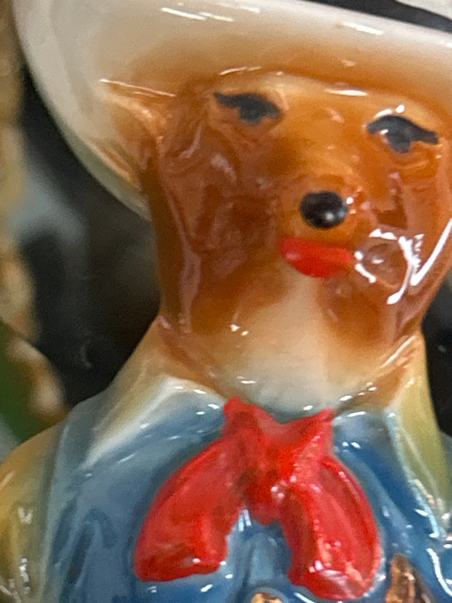 Jim Beam 9th Annual Convention Gulf Coast Foxy Cowboy Sheriff paperweight/figurine from 1979 EX condition