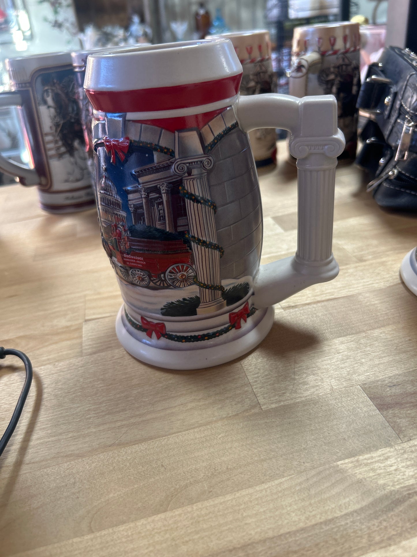 2001 Budweiser Holiday 20oz Stein Holiday At The Capitol