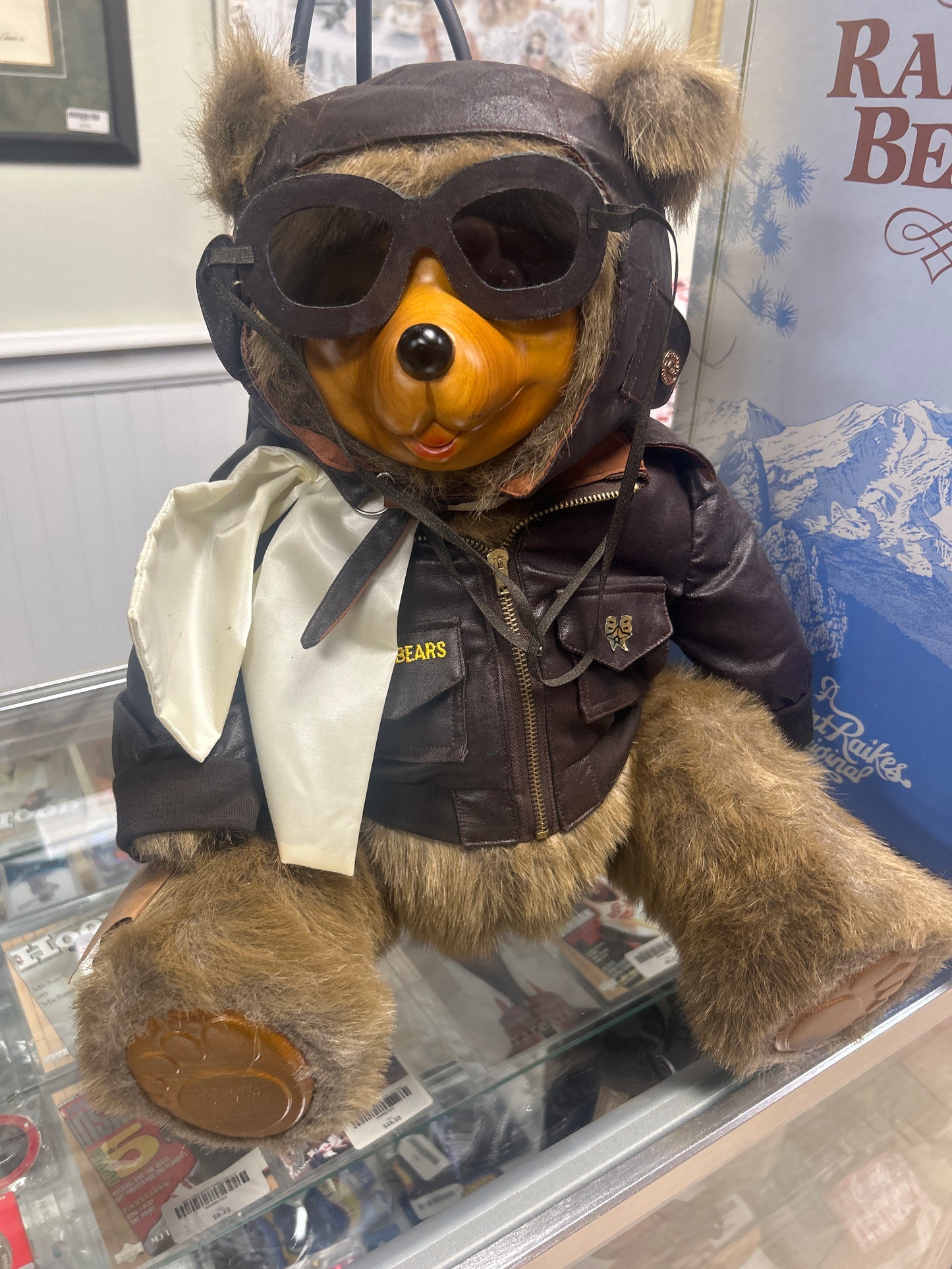 Robert Raikes Bear; Lindy Limited Edition Numbered Original COA 4536/15000 W/Box