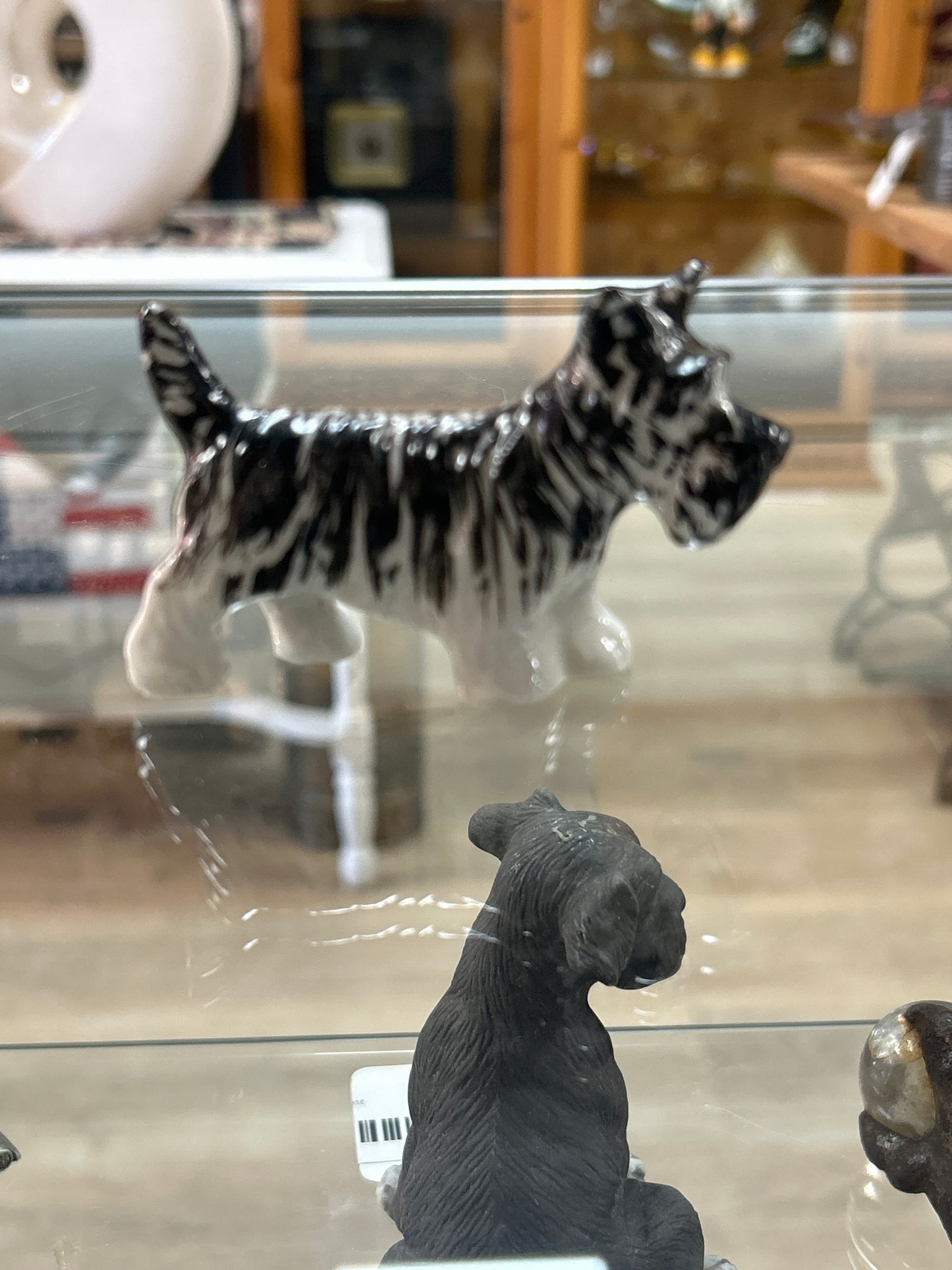 Scottish Terrier Figurine 2” tall