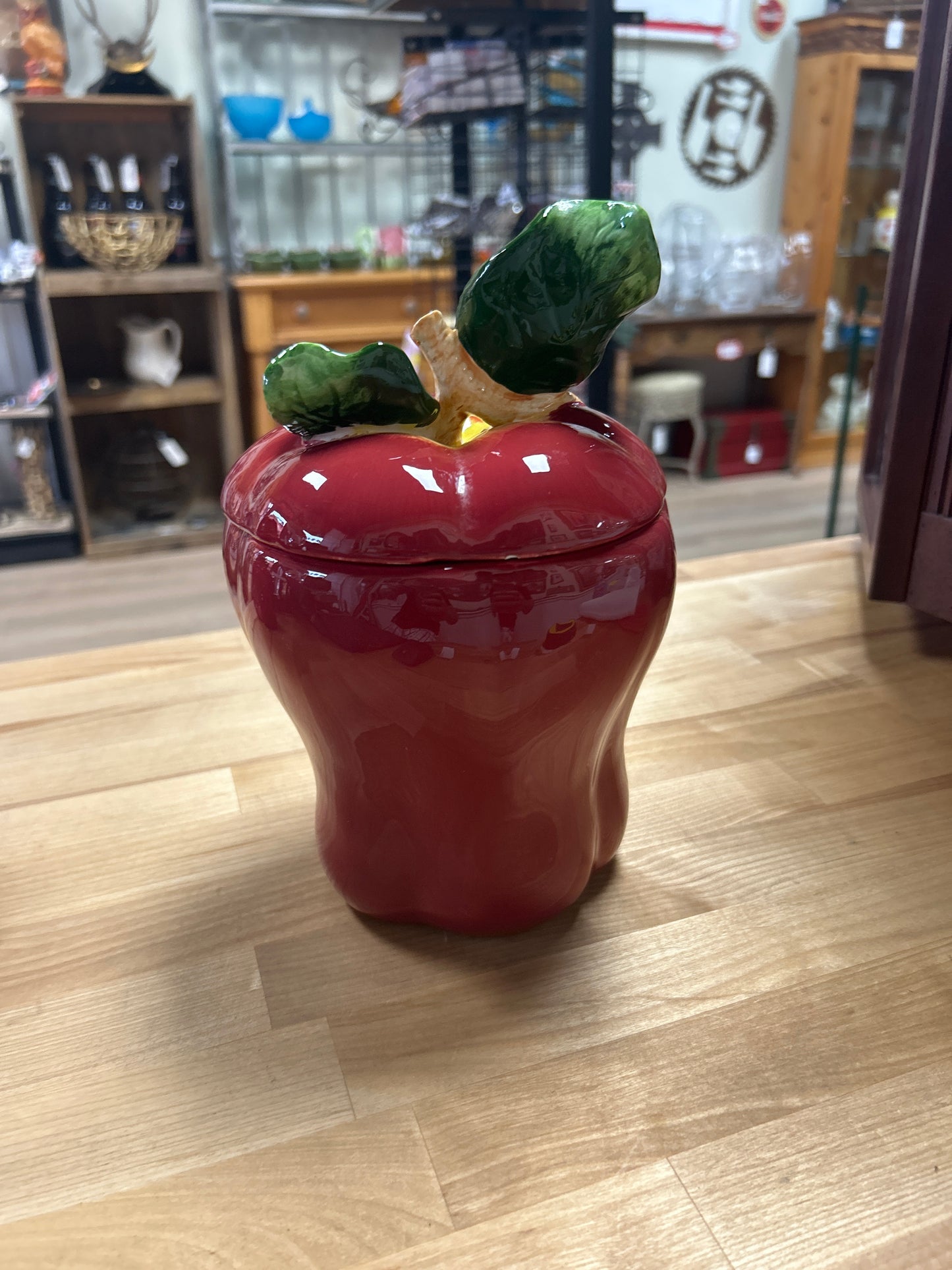 Apple Ceramic Apple Canister/Cookie Jar 9”