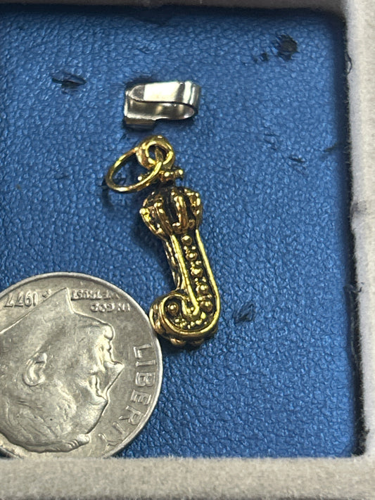Charm (j)