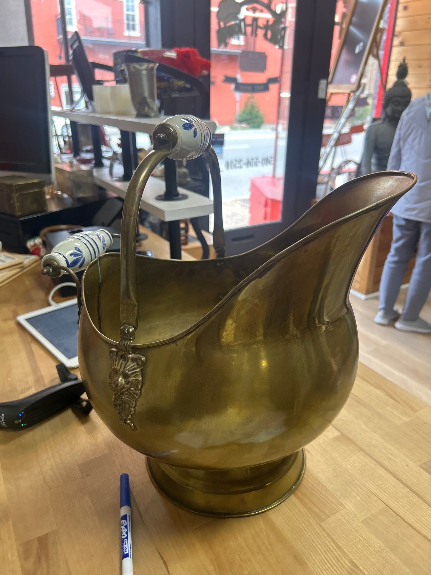 Brass Plated Dutch Copper 2 Handle Helmet Ash Scuttle Bucket With Delft Porcelain Handles