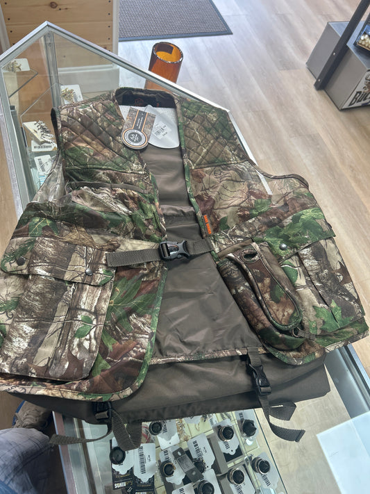 S/M Hunters Camo Vest with Detachable Seat (Game Winner)