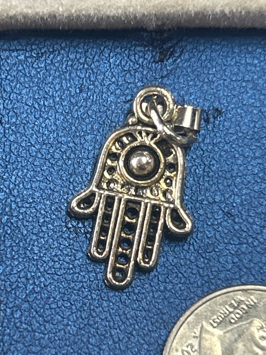 Charm (palm)