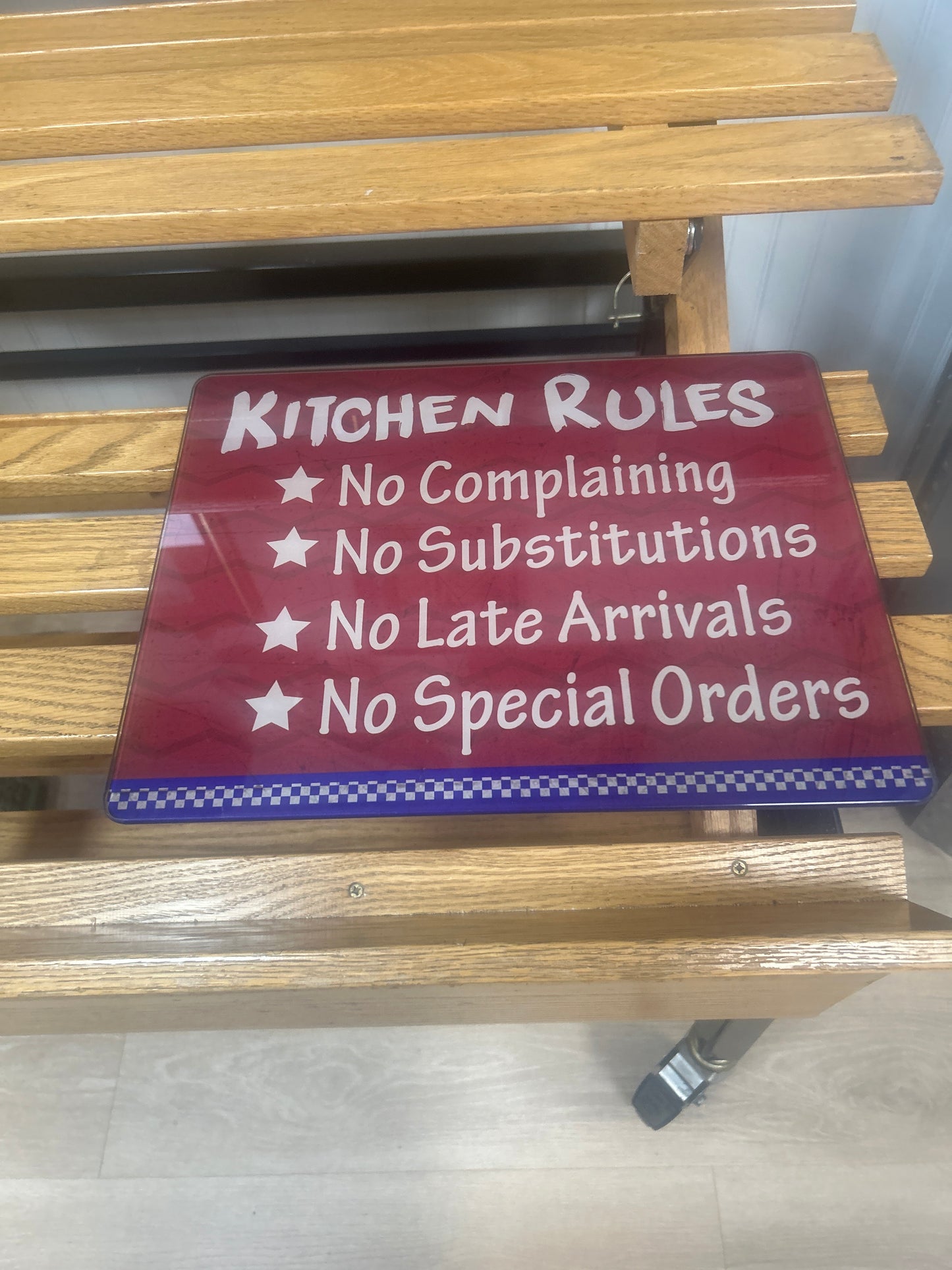 Kitchen Rules Cutting Board (pre-owned) Glass